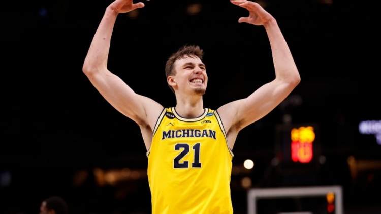 他在国际赛 他在国际赛